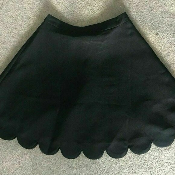 English Factory Black Scalloped Hem Skirt - Picture 3 of 3